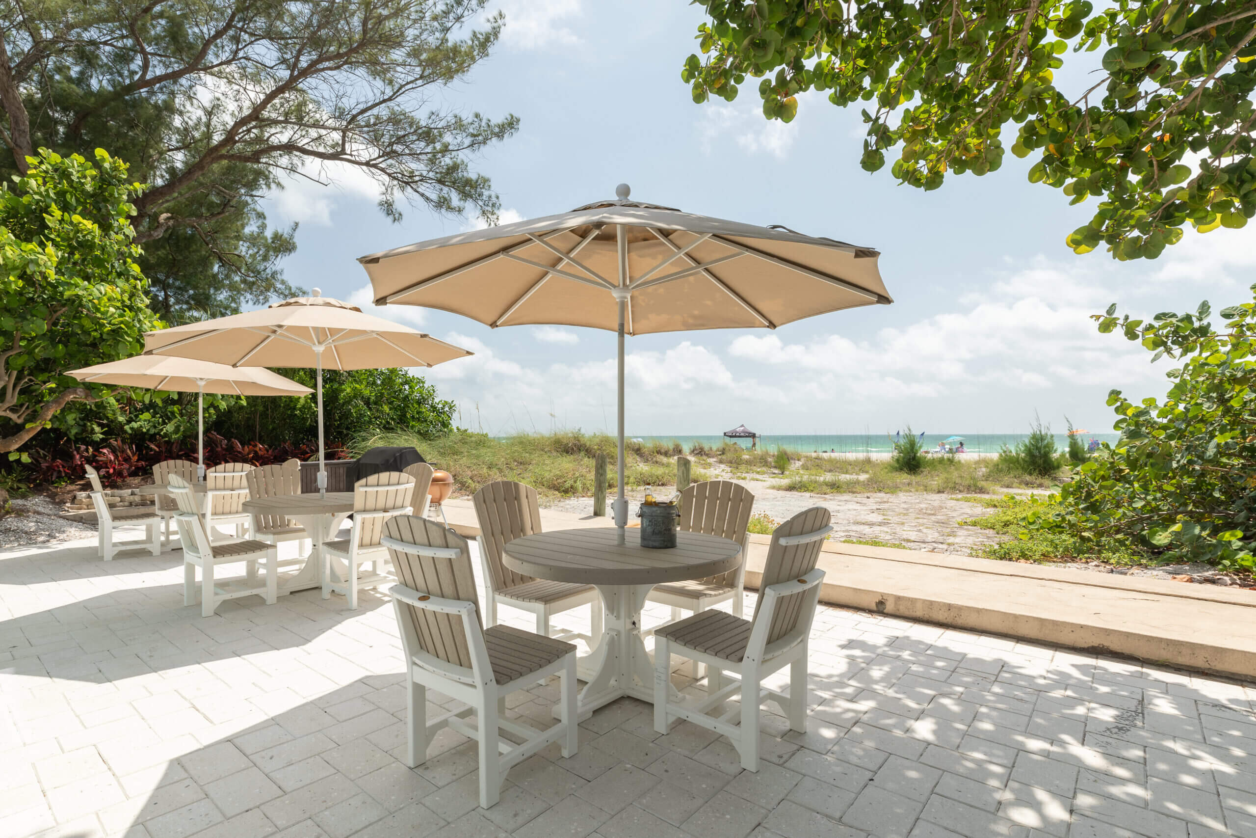 patio design luxury interior decorator in sarasota
