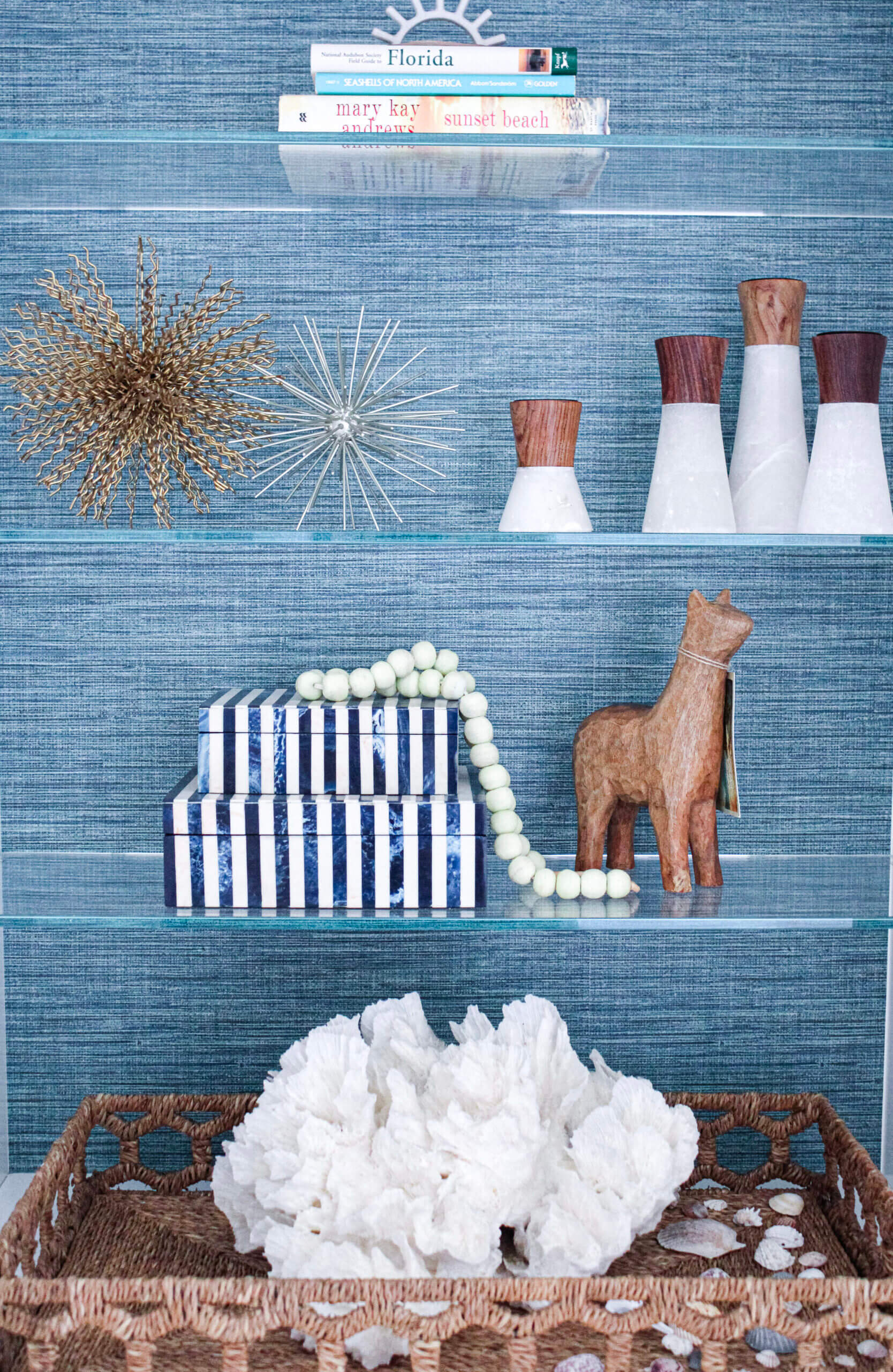 orange moon interiors built ins longboat key 2