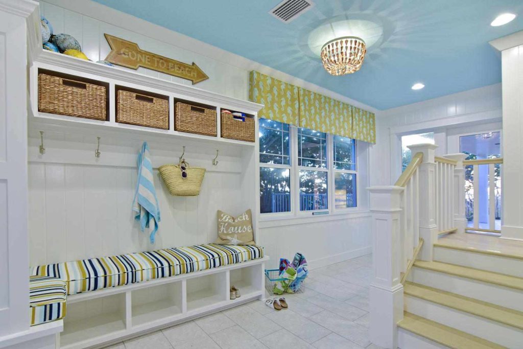a simple beach house design interior decorator in florida
